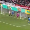 Страшан кикс српског голмана: Није први пут да греши, постигао је комичан аутогол, екипа му тоне