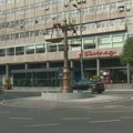 ULUS: Novopostavljeni "kantar" na Terazijama "skaredno rešenje", ne skulptura ili novi simbol grada