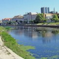 Đurin (SSP): Poštari Zrenjanina sutra dele 38.500 pisama sa Vučićevom porukom penzionerima