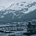 Na Aljasci snimljeni neverovatni prizori Reke na postaju narandžaste, a razlog je iznenadio čak i naučnike (foto)