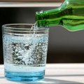 Da li je gazirana voda uopšte dobra za zdravlje?