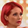 "28 Sati, to je dva i po dana" Blam Maje Nikolić postao viralan na mrežama, pevačicin lapsus slatko nasmejao čitavu…