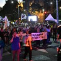 Počeo protest u Beogradu: Građani se okupljaju kod Vukovog spomenika, odavanje pošte žrtvama „Oluje“
