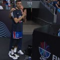 Slika koja brine Srbiju! Avramović otišao u svlačionicu, izašao sa bolnom grimasom, onda zamolio kamermana...