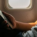 Putnik uhvaćen da radi nešto odvratno u avionu: Osoblje ostalo u šoku, policija odmah reagovala