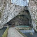 Inspekcija proverava radove u Petničkoj pećini, gradonačelnik Valjeva kaže da je reč o "nekakvoj scenografiji"