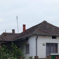 Продају породичну кућу за 28.000 евра! Налази се у близини Дунава: Објекат је усељив и комплетно намештен (фото)