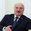 Makron pozvao Lukašenka