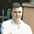"Nije mi ostavljeno veliko bogatstvo": Vuk Kostić otkrio nepoznate detalje o porodici. "Nisam imao pare za ležarinu, prodao…