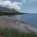 Ponovo tragedija u Budvi: Utopio se muškarac na plaži Mogren, na kojoj je prošle nedelje stradao Srbin