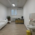 Sedam novih ordinacija na staroj hirurgiji u niškom Kliničkom, kažu da će sada biti manje gužve