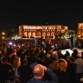 U jerevanu protesti zbog predaje Karabaha: Jermeni besni, zahtevaju svrgavanje Pašinjana