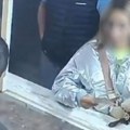 Pogledajte kako žena mulja s parama: Naručila je palačinku i navodno vratila 2.000 u novčanik, fora već viđena