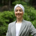 „Imala sam 20 godina kada su mi rekli da imam rak jajnika": Emilija je danas, posle 4 operacije i hemioterapija zdrava i deli…