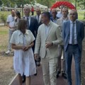 Protest tokom posete Maje Gojković: Građani uz studente poručili – „Marš iz moje avlije“
