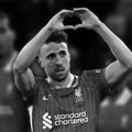 Da se naježiš! Tetovaža fudbalera Liverpula posvećena Diogu Žoti tera suze na oči! Srceparajuća poruka obišla planetu! (foto)…