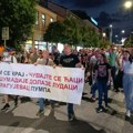 UŽIVO (VIDEO, FOTO) Protest „Gde smo ono stali?“: Novopazarci blokirali magistralu ka Crnoj Gori, žandarmerija potisnula…