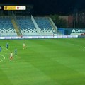 Da li je moguće? Šokiraće vas šta su deca u Novom Pazaru skandirala Zvezdi posle "petarde"