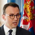 Petković o skidanju srpskih zastava u Gračanici: Kurti nastavlja sa kršenjem prava Srba