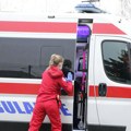 Dva dečaka u Čačku teško povređena kada su se na električnom trotinetu sudarili sa automobilom