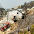 Požar kod Omiša u Hrvatskoj ponovo buknuo, pronađeno tijelo, osam ljudi životno ugroženo