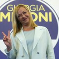 Meloni obara rekod po dužini mandata vlade Italije, obeležavanje u Bariju