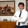 Ministar policije sa taksistom kojeg je oteo Uroš Blažić: Gašić mu se zahvalio na prisebnosti i hrabrosti
