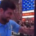 Kakav hit Novak mu je pružio ruku, a onda... (video)