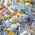 Kako sprečiti štetu od prekomerne upotrebe plastike