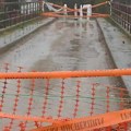 Autobusu propali točkovi kroz most, hitno zatvoren za saobraćaj: Drama kod Leskovca