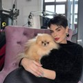 "Šta uradi, crna ženo?!" Mina Vrbaški ne liči na sebe, šokirala fanove novom verzijom sebe, komentari samo pljušte…