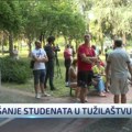 Građani ispred Trećeg osnovnog tužilaštva čekaju saslušanje studenata