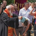 Blagoslovom Visokopreosvećenog Mitropolita banatskog Nikanora preko 60 vernika se krstilo na Tamišu u Sečnju Krštenje u Sečnju…