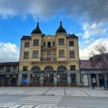 Izložba kolaža i crteža Jovana Jone Pavlovića večeras u LKC-u