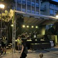Ove nedelje u "Zoni slobode": Tribine, predstava, izložba, bazar, svirke...
