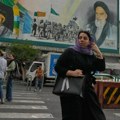 SAD obustavile nove udare na Iran, Tramp razmatra sledeći potez