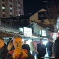 Zastrašivanje novinarke Sto plus radija i Bete na skupu SNS-a u Novom Pazaru