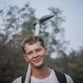 „Sledeći put pošaljite nekog pismenog”: Student Lazar Stojanović odgovorio na provokaciju Miloša Stuparevića