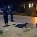 Muškarac došao da prijavi nasilje u porodici, pa preminuo ispred policijske stanice: Horor u Lipovici, sin sa mačetom jurio…