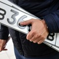 Poljska zabranjuje ulazak automobilima sa ruskim registarskim oznakama