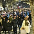 AP: Stotine pristalica srpske opozicije ponovo na ulicama tvrdeći da je bilo prevare na izborima
