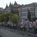 Desetine hiljada ljudi na „Maršu mira” u Budimpešti
