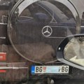 Neverovatan slučaj bahatog parkiranja u Beogradu: Pogledajte šta je uradio vozač "AMG mercedesa" (foto)