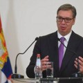 "Neće biti pendreka spasa": Vučić - niko neće moći da dira mlade!