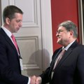 Đurić na marginama Minhenske konferencije sa šefom rumunske diplomatije