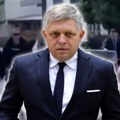 Prišao premijeru Slovačke i naneo mu više prostrelnih rana Počinje suđenje za atentat na Roberta Fica