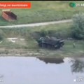Ukrajincima ukrali oklopnjak: Ruski izviđači upali u vozilo i odvezli ga na očigled vozača (video)