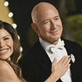 Džef Bezos prodao Amazonove akcije za 737 miliona dolara nakon venčanja u Veneciji