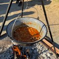 Najbolju mućkalicu napravili učenici TUŠ-a i majstori iz Bratske kafane „Đokić“