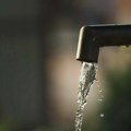 Pod istragom rukovodstvo komunalnog preduzeća u Severnoj Makedoniji jer je zagadilo pijaću vodu, skoro 3.100 ljudi sa…